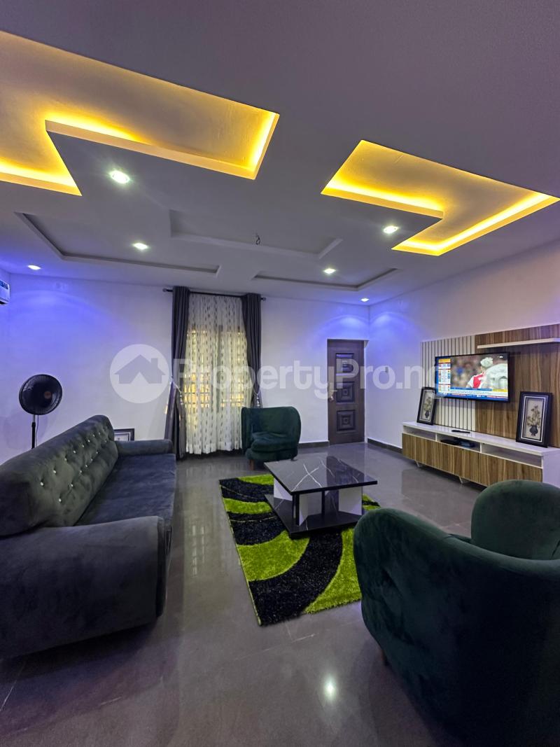 3 bedroom Flat / Apartment for shortlet Adelabu Surulere Lagos