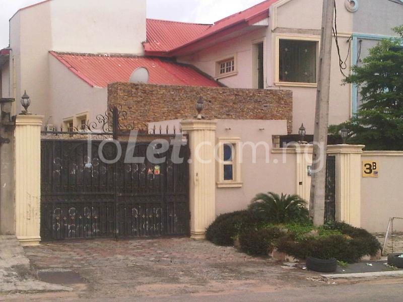 3 bedroom Flat / Apartment for rent Estate Osolo way Isolo Lagos