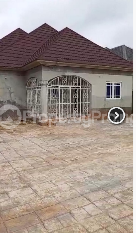 3 bedroom House for sale Oil Village Mahuta Chikun Kaduna