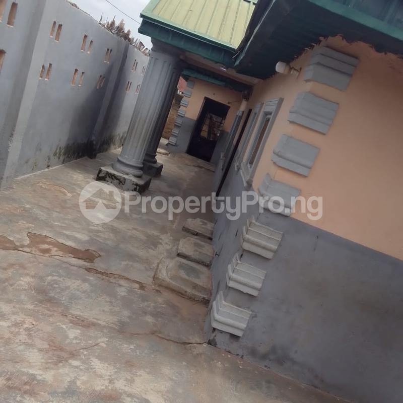 3 bedroom House for sale Shalom,orogun Express Ibadan Oyo