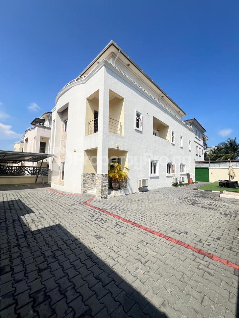 3 bedroom House for shortlet ONIRU Victoria Island Lagos