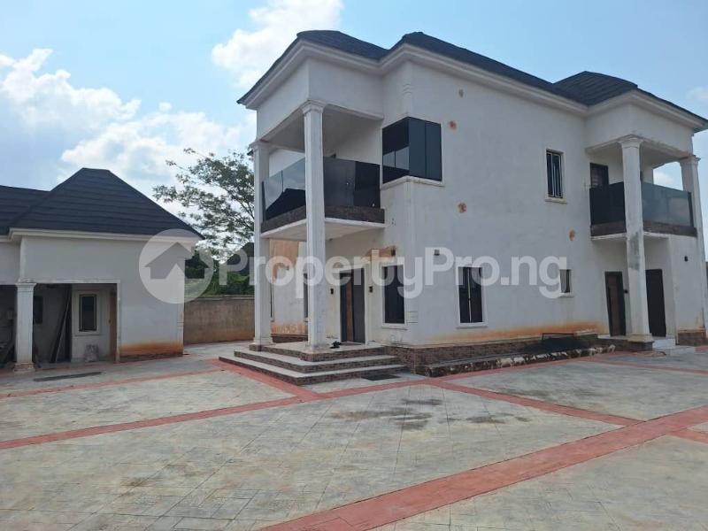 3 bedroom House for sale Amagba Gra Benin City Central Edo
