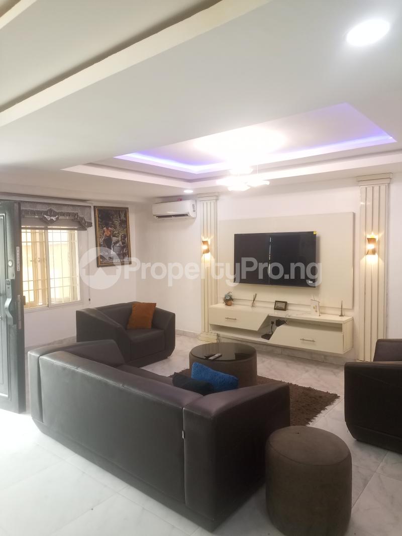 3 bedroom House for shortlet 11/112 Festac Amuwo Odofin Lagos