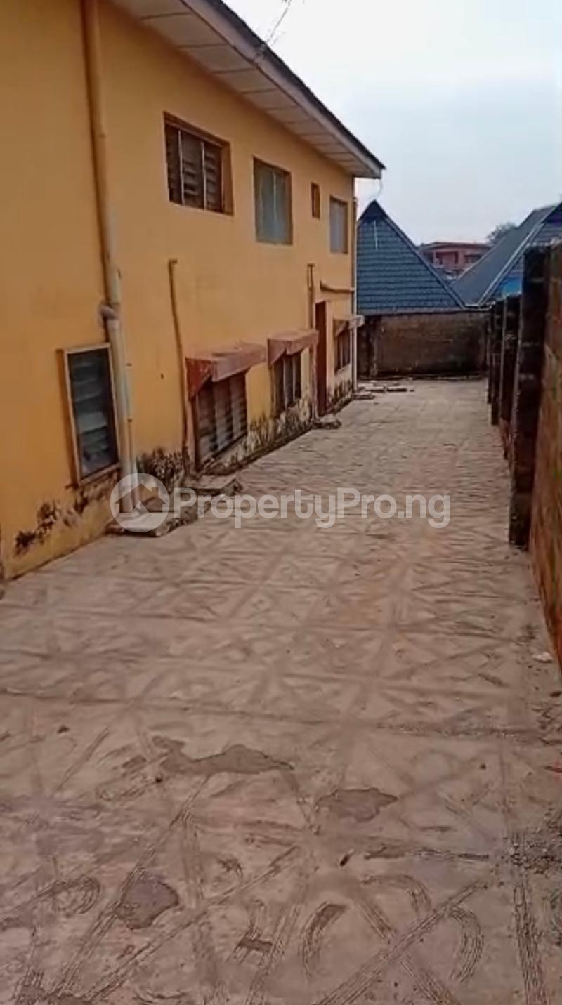 3 bedroom House for sale Olaogun,old Ife Road,ibadan Ibadan Oyo