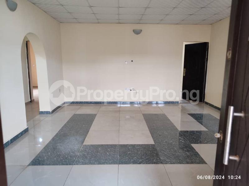 House for rent Idi Ahun Off Elebu Kuoala Abononoff Akala Express Oladipupo Ibadan Akala Express Ibadan Oyo