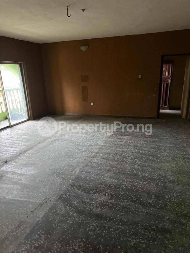 3 bedroom House for rent Off Yaya Abatan Ogba Bus-stop Ogba Lagos