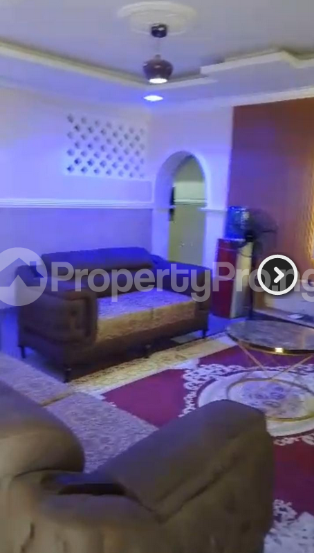 3 bedroom House for sale 1st Avenue Gwarinpa Abuja