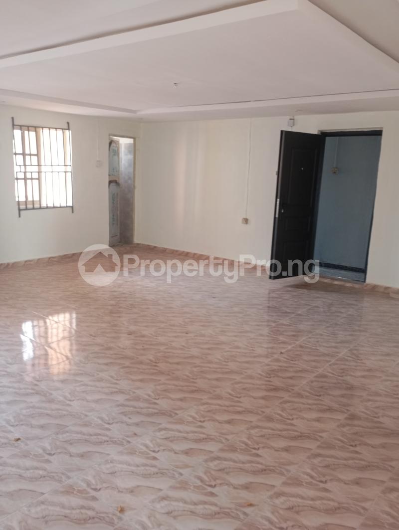3 bedroom House for rent Gated Street Ajayi road Ogba Lagos