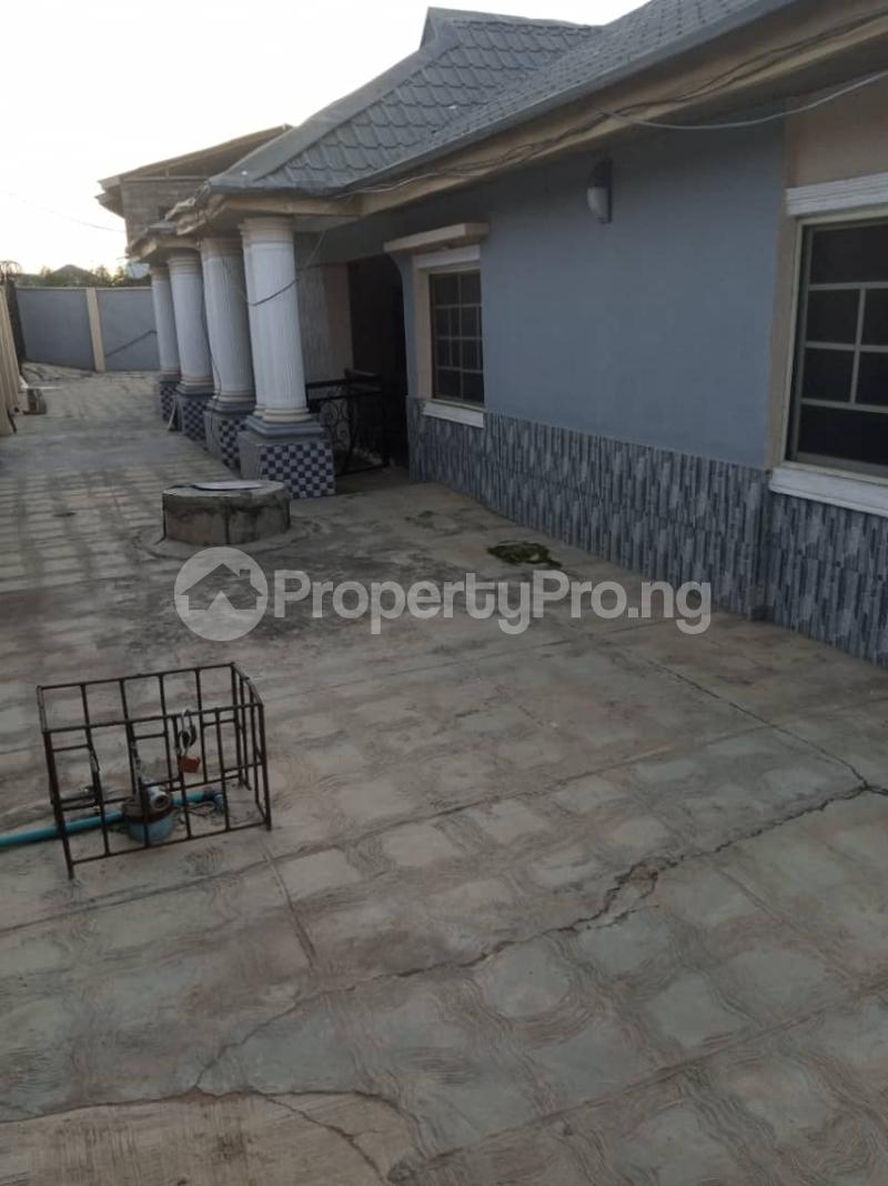 3 bedroom Flat / Apartment for rent Orita Challenge Ibadan Oyo - 0