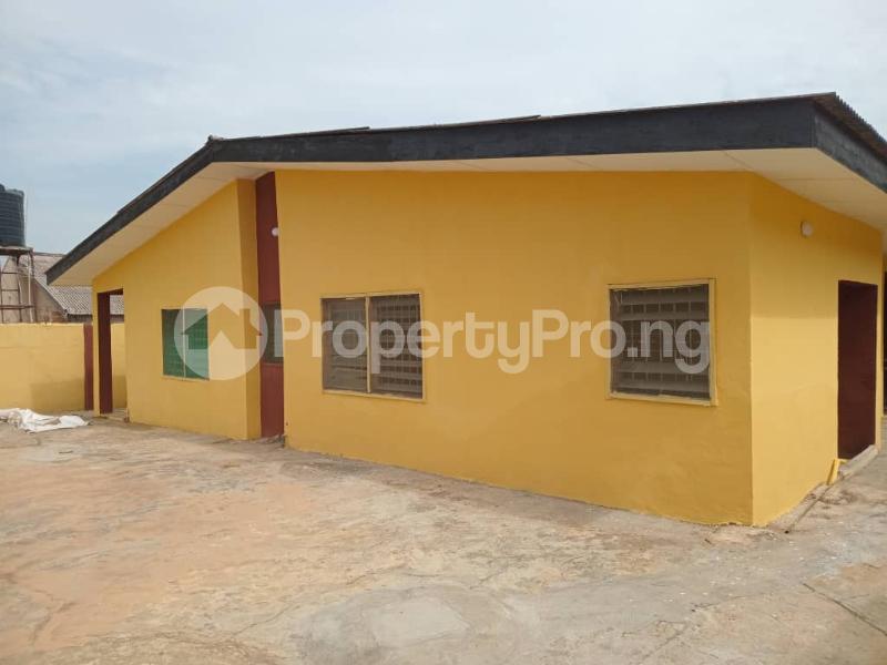 3 bedroom Commercial Property for rent Aare Avenue Oluyole Estate Ibadan Oyo