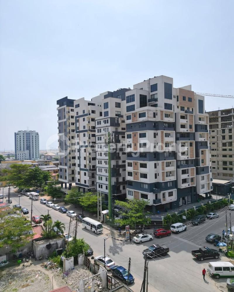 1 bedroom House for sale Off Ademola Adetokunbo Victoria Island Lagos