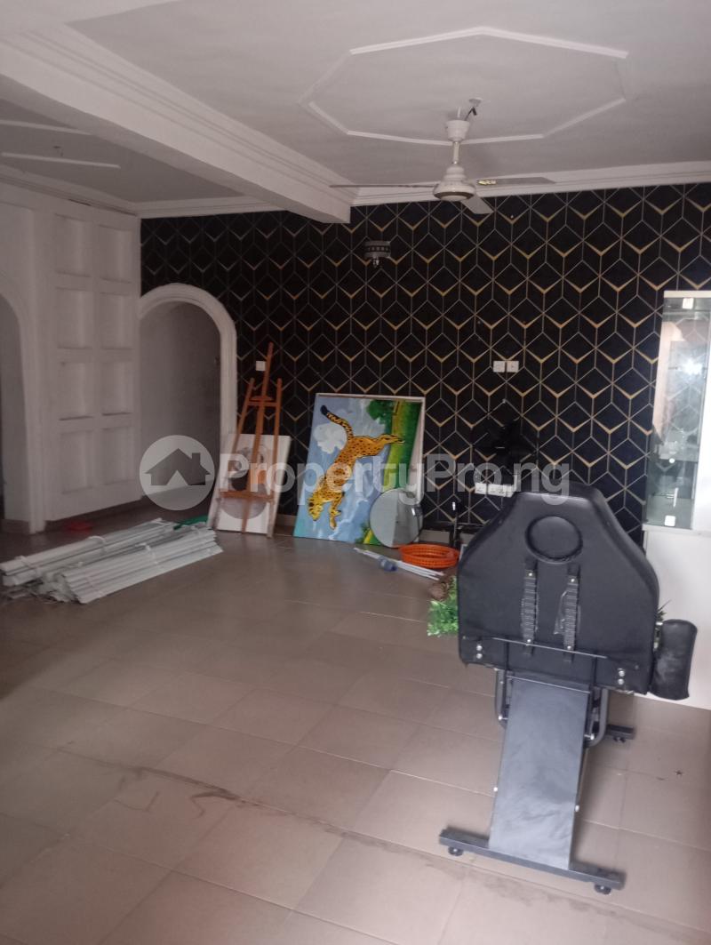 3 bedroom Commercial Property for rent Close To Guinness Ikeja Lagos