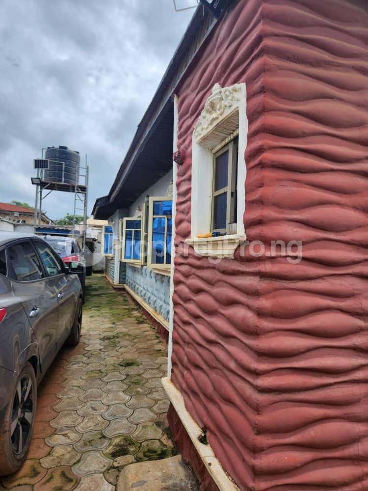 3 bedroom House for sale Owode Estate First Gate,trek Able Distance To The Express Apata Ibadan Oyo