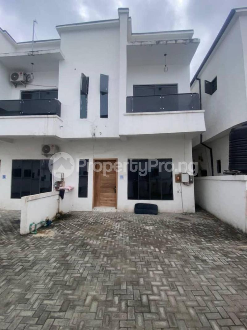 3 bedroom House for rent Osunshina Crescent Ikota Lekki Lagos