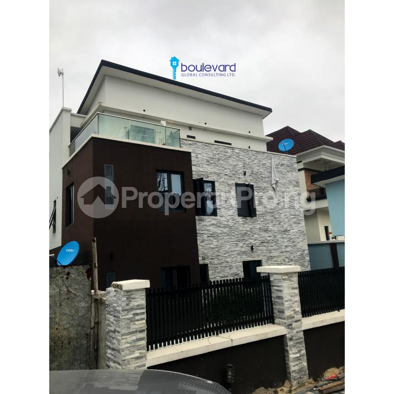 3 bedroom House for sale Thomas estate Ajah Lagos