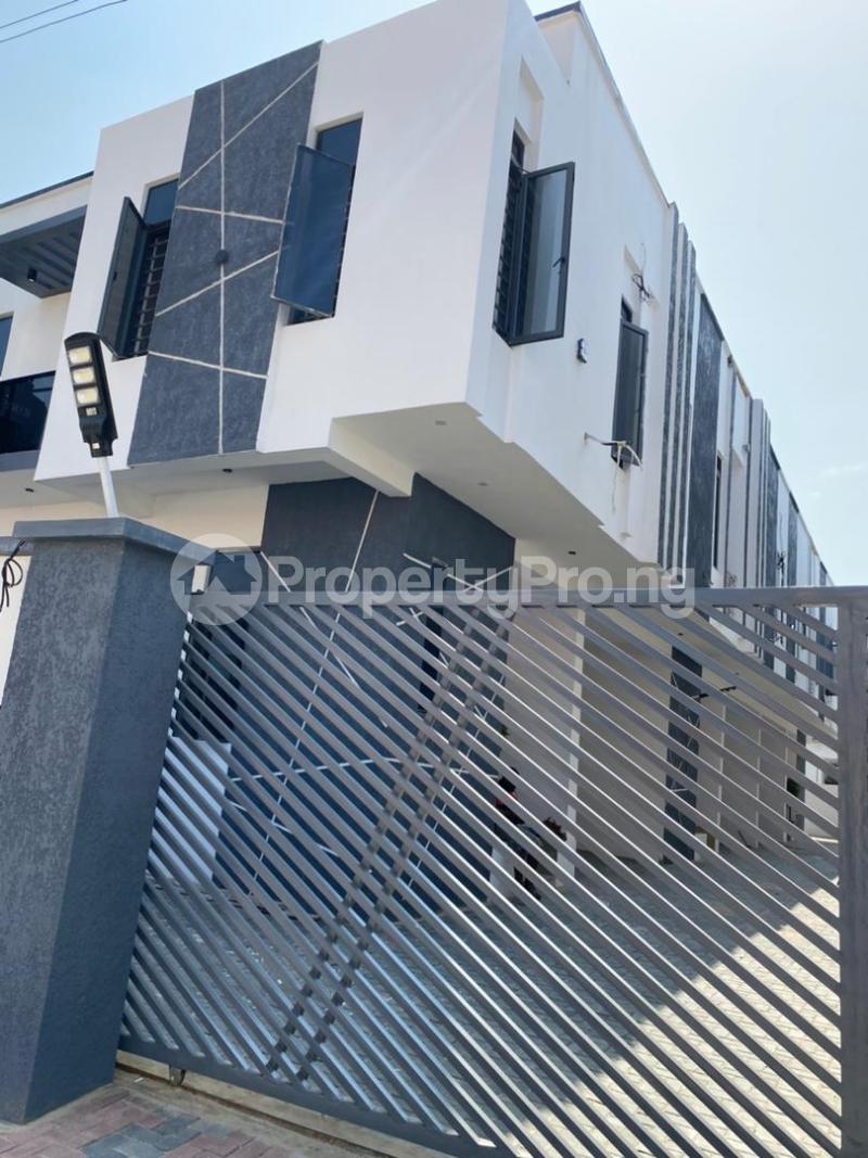 House for sale 2nd Lekki Toll Gate Lekki Lagos