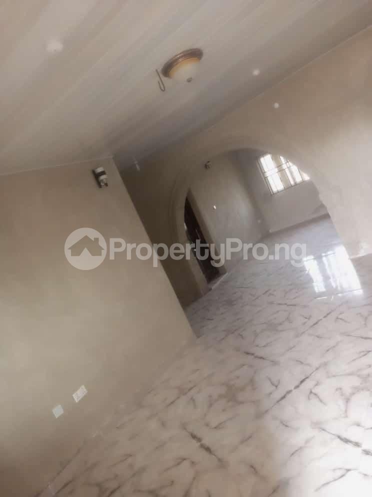 3 bedroom Flat / Apartment for rent Newland Alaaka Elebu Akala Express Ibadan Oyo - 5