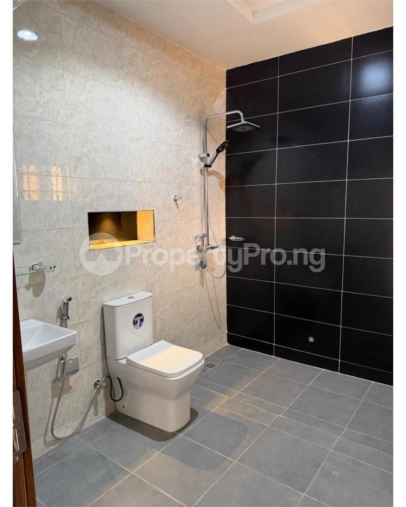 4 bedroom House for rent Karmo Abuja