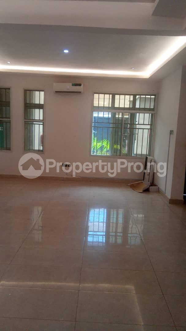 3 bedroom House for rent ONIRU Victoria Island Lagos