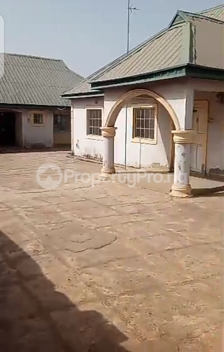 2 bedroom House for sale Angwan Meigero, Off Yakowa Express Kaduna South Kaduna