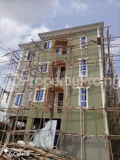 Flat / Apartment for rent Lawanson Surulere Lagos