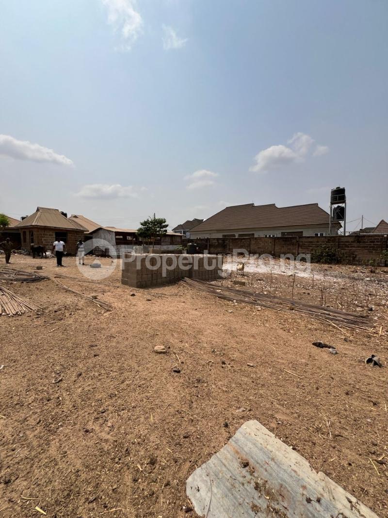 Land for sale Tick Junction Elebu Akala Express Midas Ibadan Oyo - 0