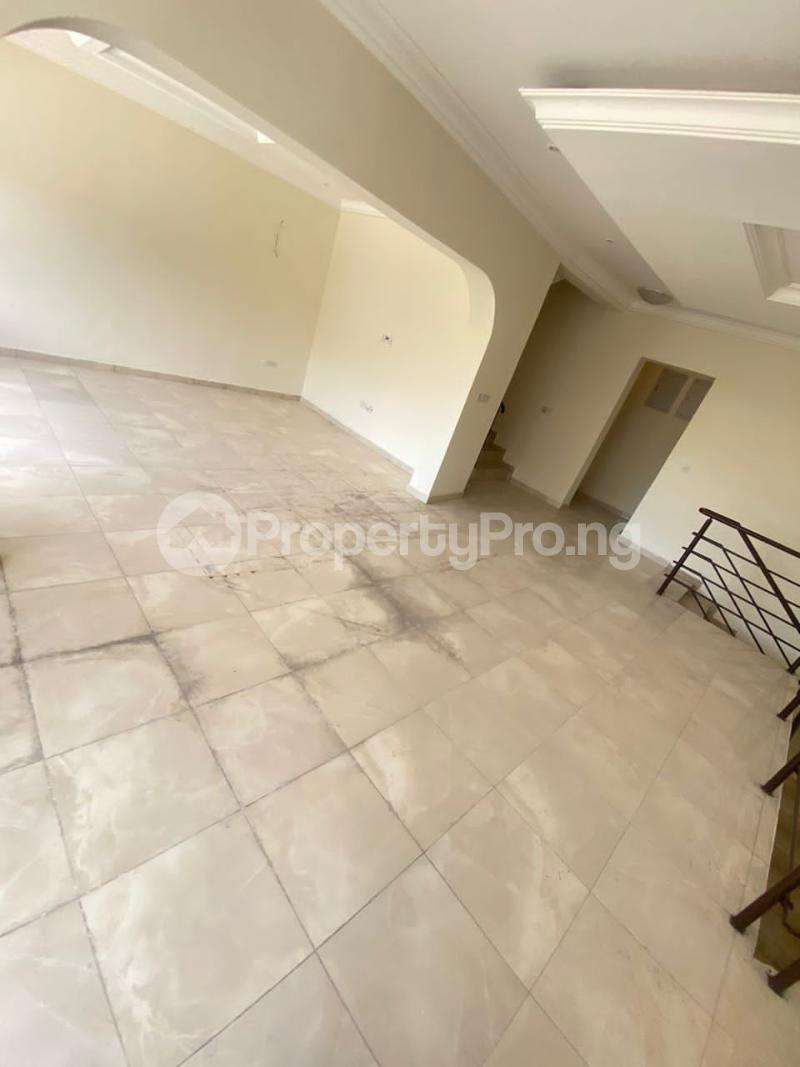 5 bedroom House for rent Victoria Island Lagos