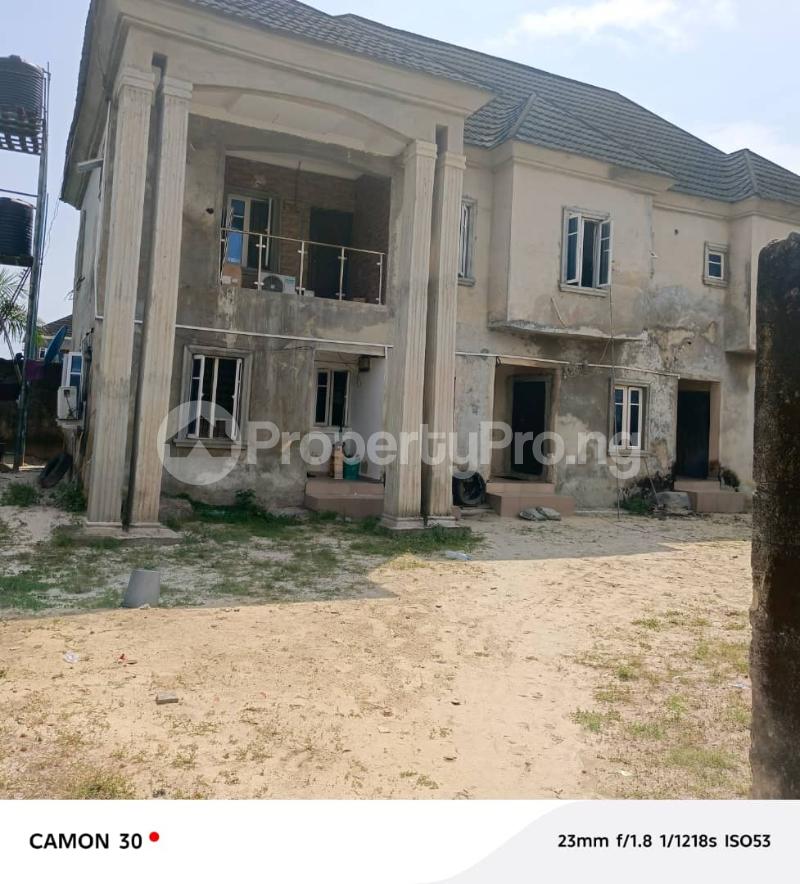 6 bedroom House for sale Onosa Town, Ibeju Lekki Off Lekki-Epe Expressway Ajah Lagos - 0