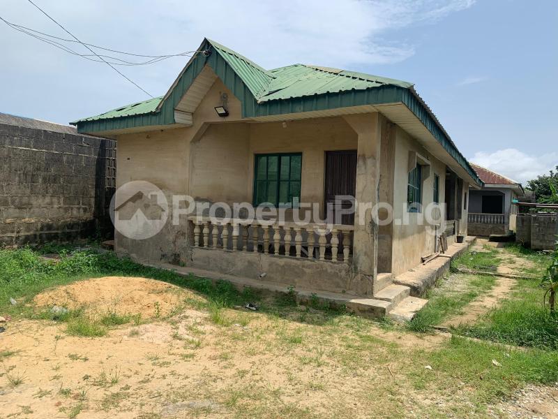 Flat / Apartment for sale Ofin Igbogbo Ikorodu Lagos