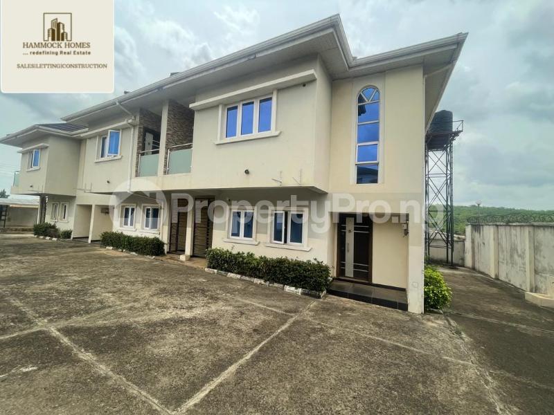 9 bedroom House for sale Alalubosa Ibadan Oyo