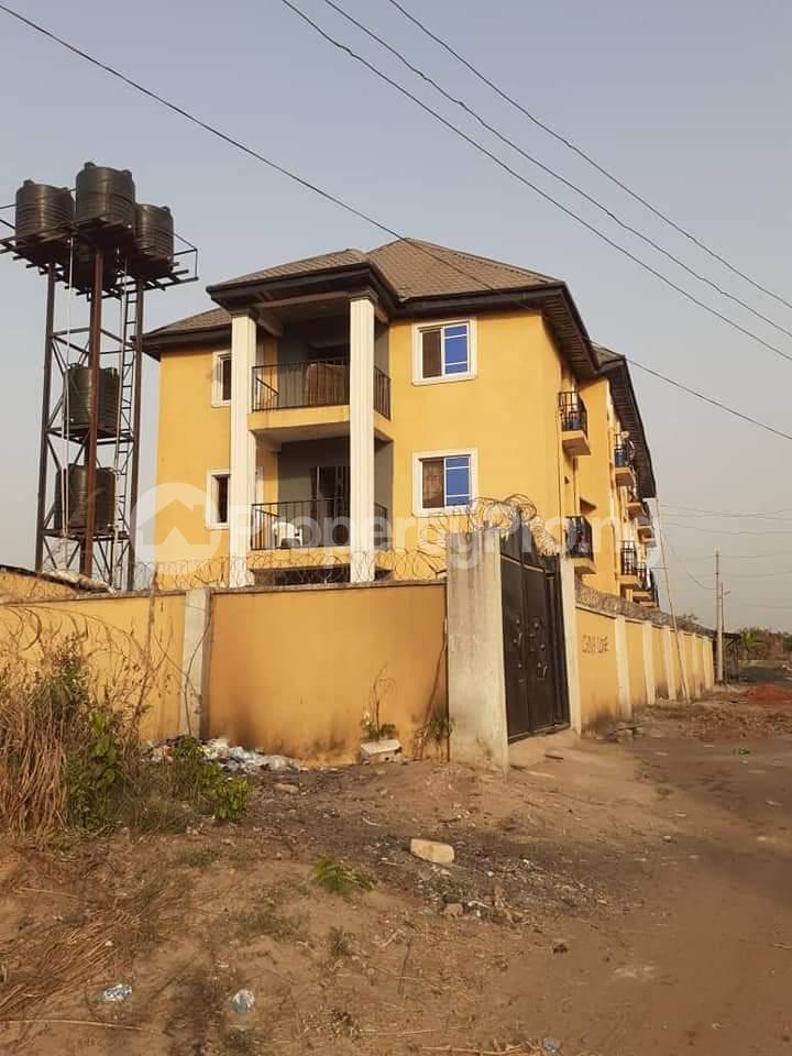 10 bedroom Flat / Apartment for sale Located In Owerri Owerri Imo