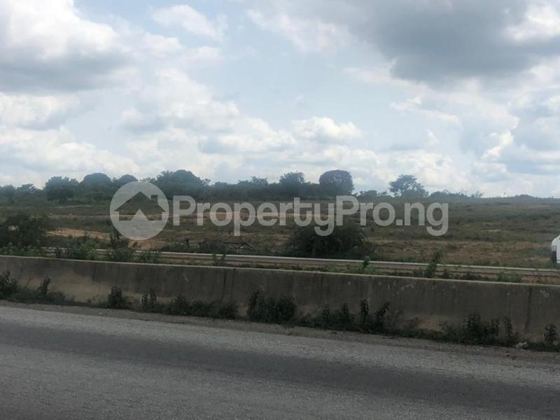 Land for sale Oniyeye Area Ogbomosho Ilorin Expressway Ogbomosho Oyo