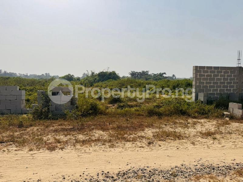Land for sale Lekki Epe Expressway Ibeju-Lekki Lagos - 0