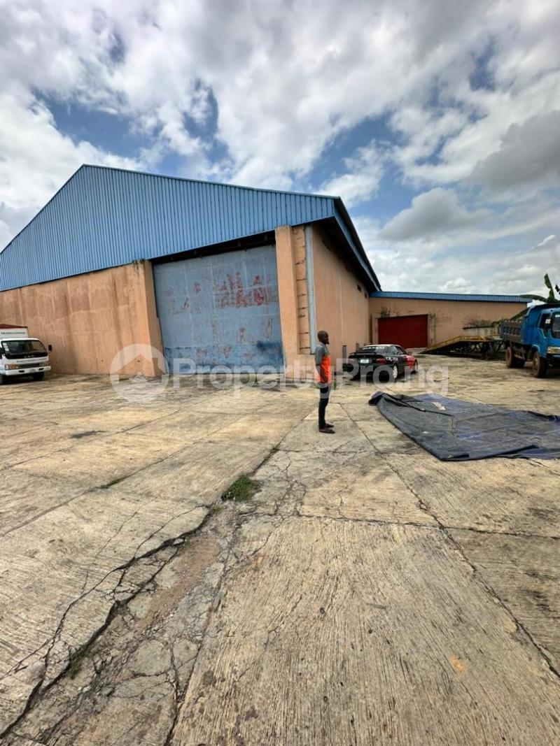 Commercial Property for rent Near Ojoo Bus Terminal, Ojoo, Ibadan Oyo - 3