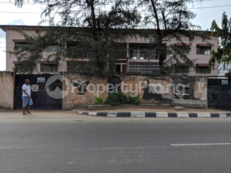 Land for sale Facing Ikorodu Road By Bus Stop Of Palmgroove Shomolu Lagos