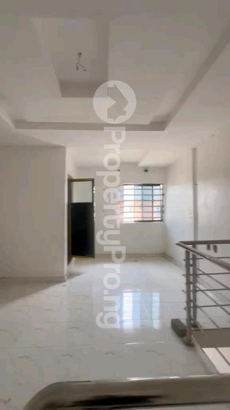 1 bedroom House for rent Palmgrove Shomolu Lagos - 0