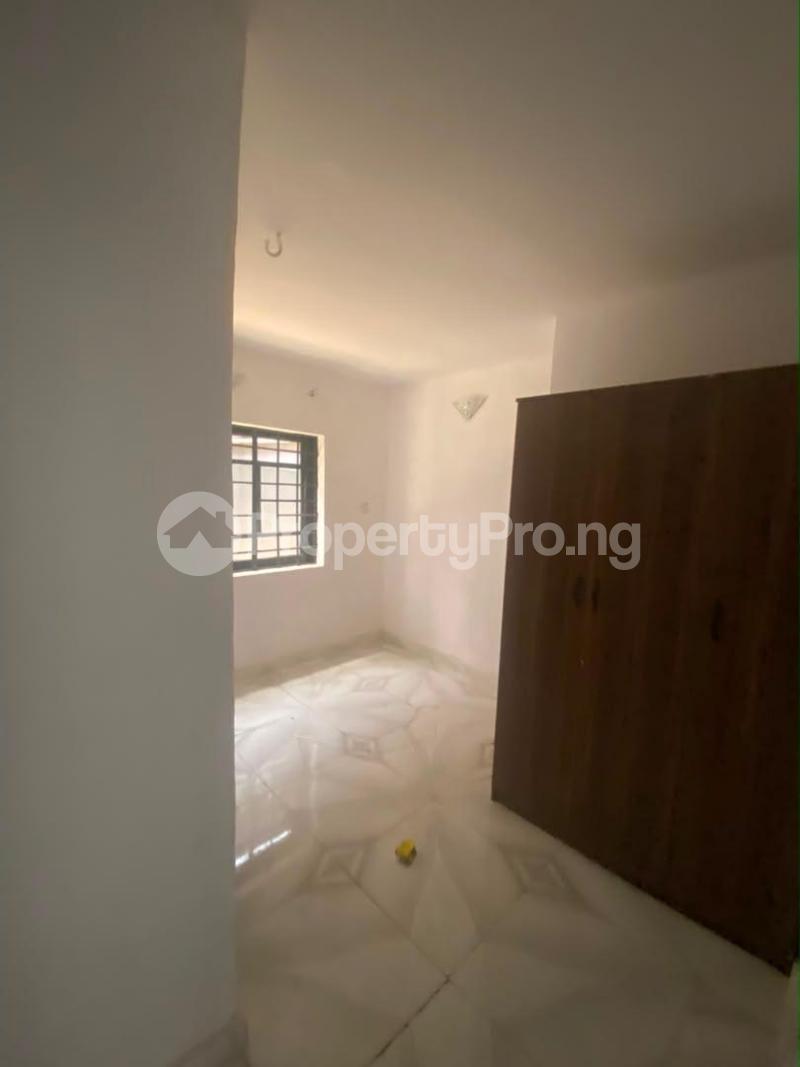 3 bedroom House for rent Street Mende Maryland Lagos