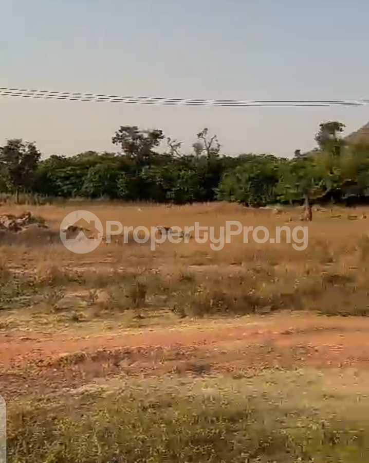 Land for sale Airport Road Close To City Gate Kukwuaba Abuja
