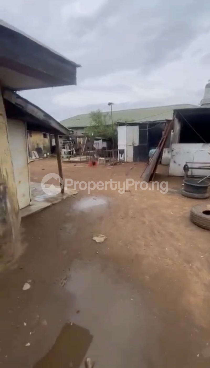 Land for sale Pedro Road Shomolu Lagos - 0