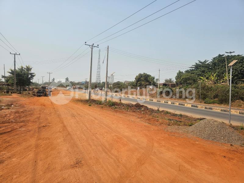 Land for sale Oke Mosan,kobape Expressway Abeokuta Ogun