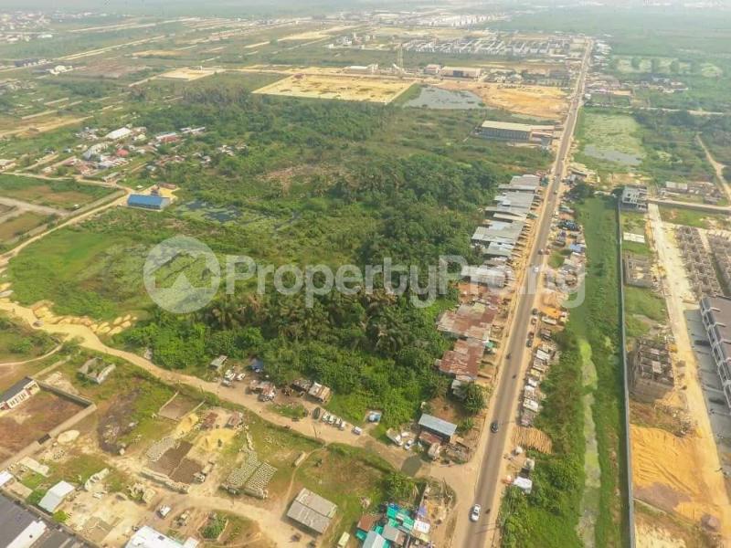 Land for sale . ONIRU Victoria Island Lagos