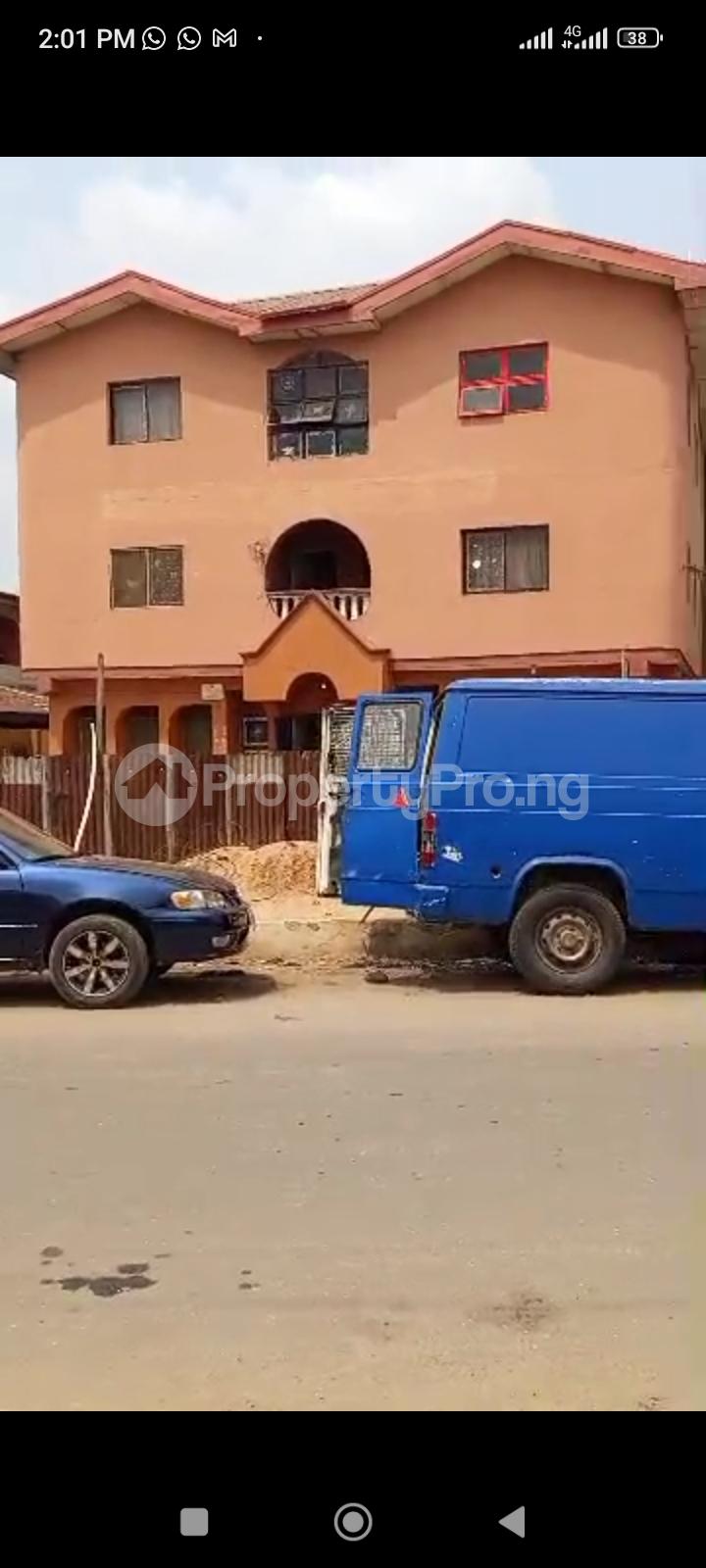 House for sale Off College Road Ifako-ogba Ogba Lagos