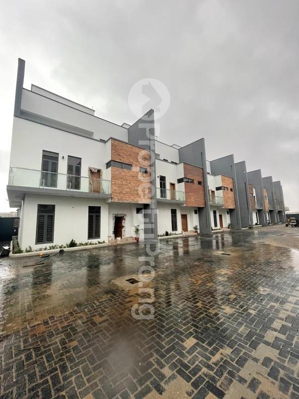 4 bedroom House for sale Ikate Lekki Lagos