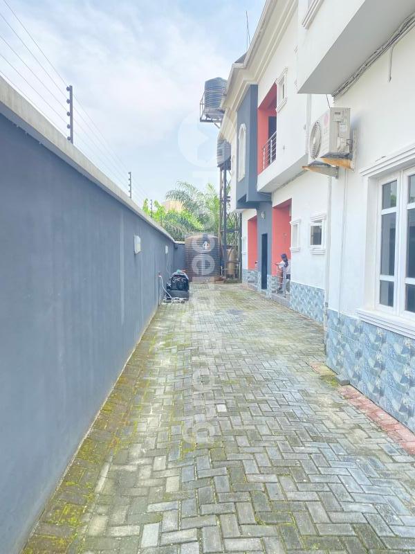 2 bedroom Flat / Apartment for rent Estate Lbs Abraham adesanya estate Ajah Lagos