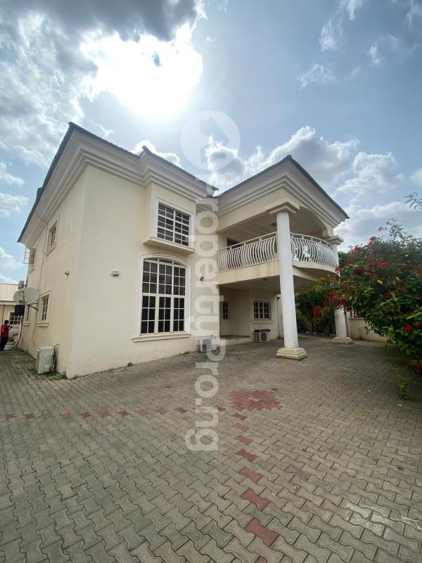 4 bedroom House for rent 2nd Avenue Gwarinpa Abuja