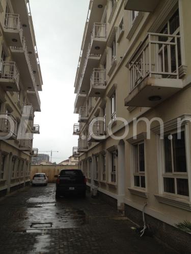 4 bedroom House for rent Ihuntai Estate Lekki Lekki Lagos - 0