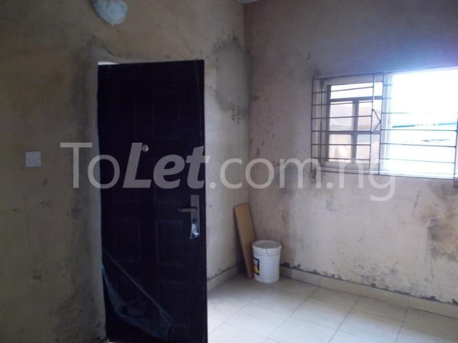 2 bedroom Flat / Apartment for rent 13 Iyande Bashiru Street By Oando Filling Station, Yaba Yaba Lagos - 0