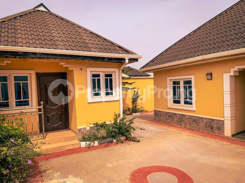 3 bedroom Flat / Apartment for sale Ekerin Ologueru Eleyele Ibadan Oyo