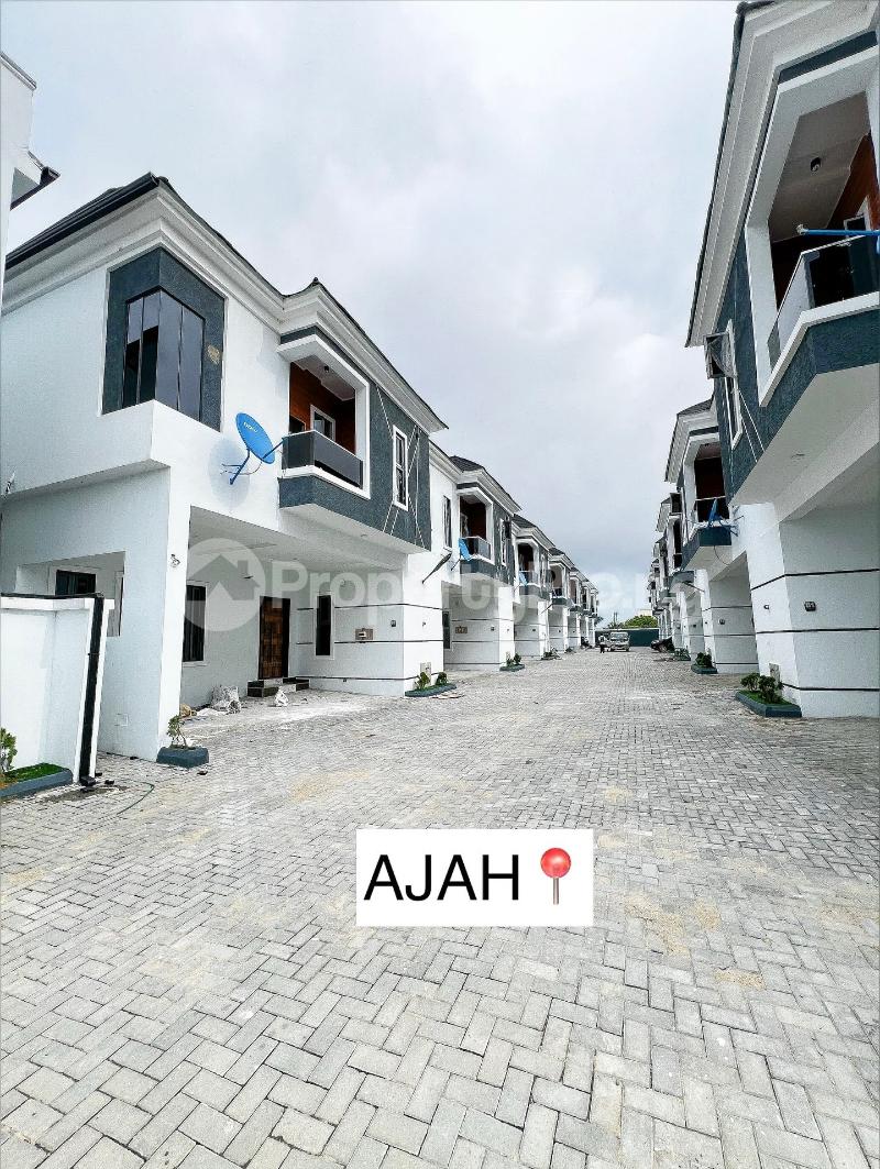 4 bedroom House for sale  orchid Lekki Lagos