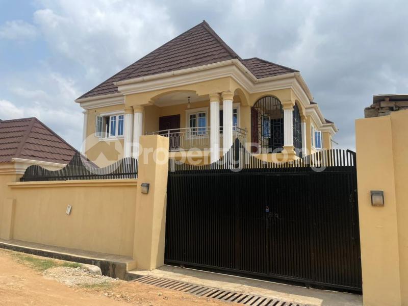 3 bedroom Flat / Apartment for rent Peluseriki Via Ire Akari Estate Akala Express Ibadan Oyo